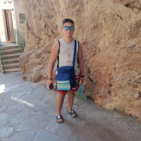 IMG-791030fff3572d9966cd258281a78a79-V 